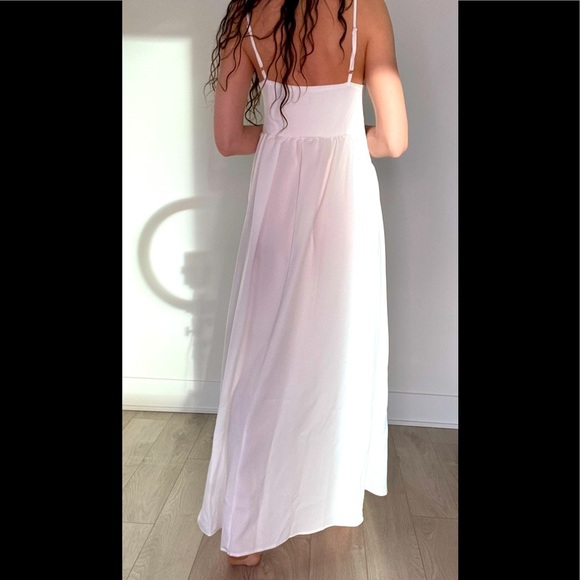 Brand NEW white flowy empire waist maternity/summer dressy/casual maxi dress - Picture 3 of 6